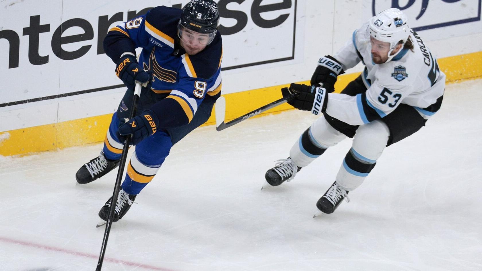 Alexandre Texier back at Blues practice after missing game vs. Nashville with illness